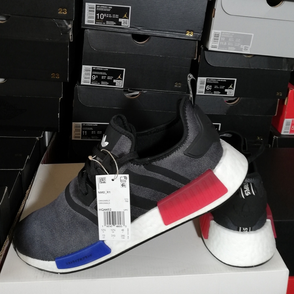 ADIDAS NMD R1 CAEBON BLACK MEN US SIZE 13 BRAND NEW IN BOX